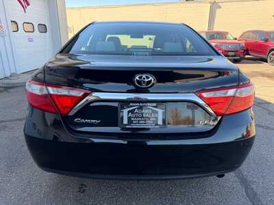 2017 Toyota Camry, $12800. Photo 5