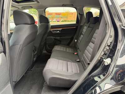 2018 Honda CR-V, $17500. Photo 8