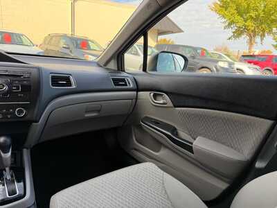2015 Honda Civic, $14900. Photo 9