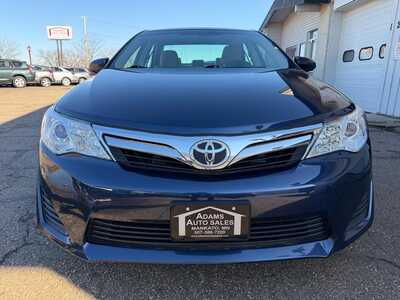2014 Toyota Camry, $12900. Photo 2