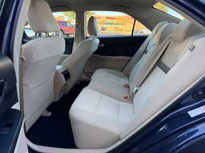 2014 Toyota Camry, $12900. Photo 7