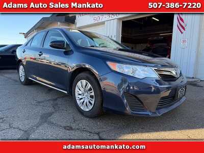 2014 Toyota Camry, $12900. Photo 1