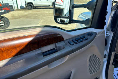 2004 Ford F350 Crew Cab, $6900. Photo 5