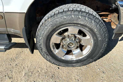 2004 Ford F350 Crew Cab, $10900. Photo 6