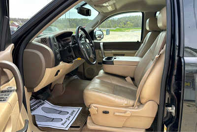 2012 Chevrolet 1500 Crew Cab, $8900. Photo 10