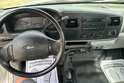 2006 Ford F350 Reg Cab, $9900. Photo 2