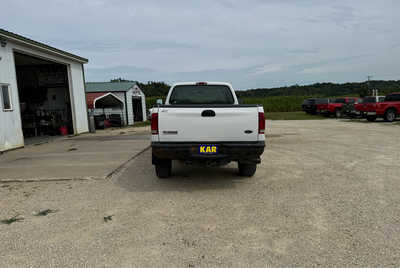 2006 Ford F350 Reg Cab, $9900. Photo 9