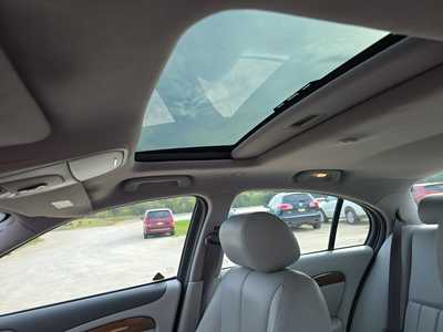 2003 Jaguar S-Type, $6900. Photo 9