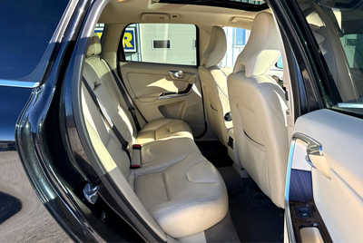 2015 Volvo XC60, $6900. Photo 5