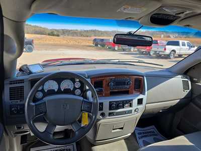 2006 Dodge 2500 Ext Cab, $18900. Photo 2