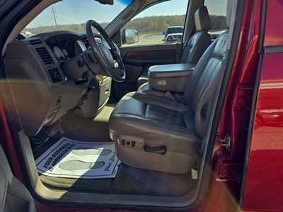 2006 Dodge 2500 Ext Cab, $18900. Photo 9