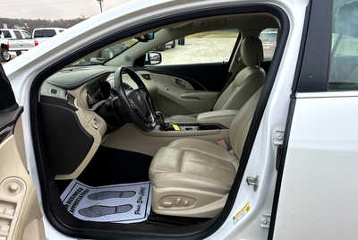 2014 Buick LaCrosse, $6900. Photo 6