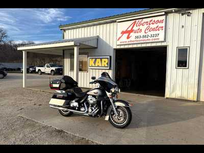 2010 Harley-davidson FLHTCU Ult, $8900. Photo 2