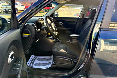 2019 Kia Soul, $8900. Photo 11