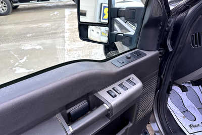 2011 Ford F350 Crew Cab, $15900. Photo 5