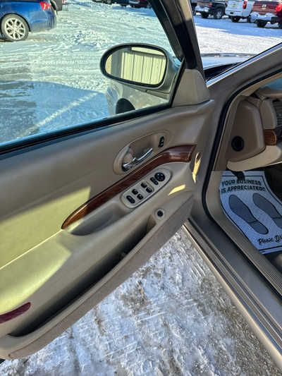 2004 Buick LeSabre, $4500. Photo 5