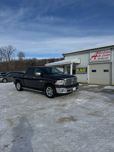 2015 RAM 1500 Crew Cab, $18900. Photo 2