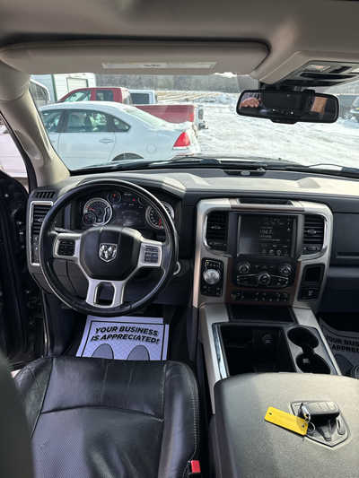2015 RAM 1500 Crew Cab, $18900. Photo 4