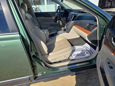 2014 Subaru Outback, $9900. Photo 4