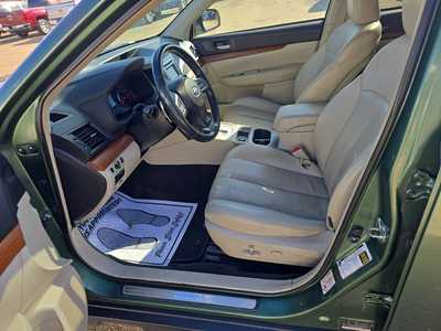 2014 Subaru Outback, $9900. Photo 7