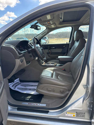 2015 GMC Acadia, $13500. Photo 6
