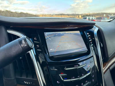 2015 Cadillac Escalade, $18900. Photo 7