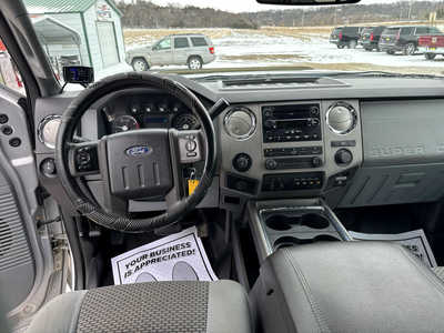 2011 Ford F350 Crew Cab, $16900. Photo 4