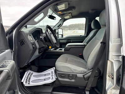 2011 Ford F350 Crew Cab, $16900. Photo 7