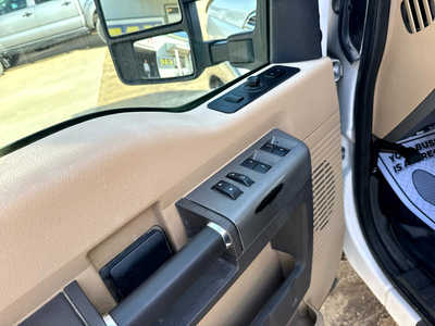 2012 Ford F350 Crew Cab, $25900. Photo 5