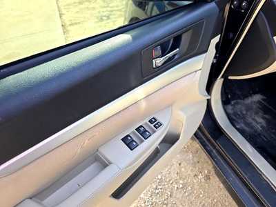 2013 Subaru Outback, $6900. Photo 9