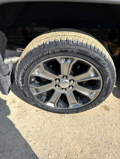 2016 GMC 1500 Crew Cab, $22900. Photo 10