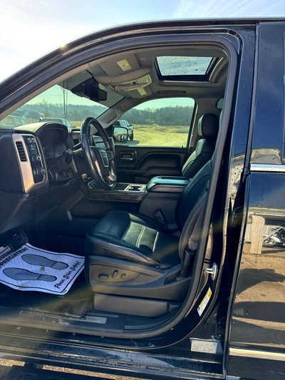 2016 GMC 1500 Crew Cab, $22900. Photo 6
