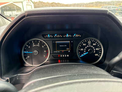 2017 Ford F150 Crew Cab, $21900. Photo 3