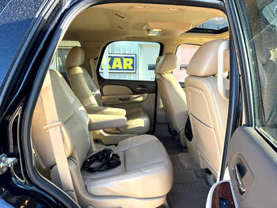 2011 Chevrolet Tahoe, $10900. Photo 10