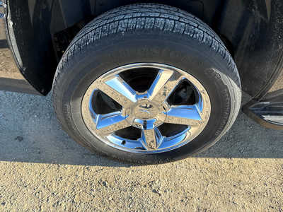 2011 Chevrolet Tahoe, $10900. Photo 11