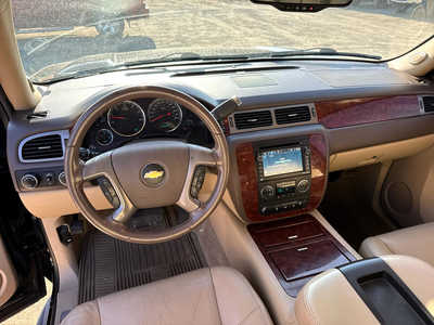 2011 Chevrolet Tahoe, $10900. Photo 4