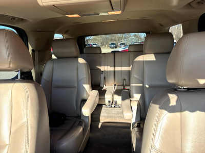 2011 Chevrolet Tahoe, $10900. Photo 8