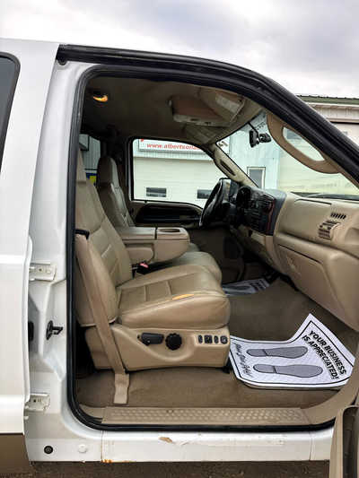 2007 Ford F250 Crew Cab, $8900. Photo 7