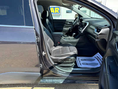 2017 GMC Acadia, $10900. Photo 8