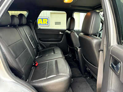 2010 Ford Escape, $5900. Photo 9