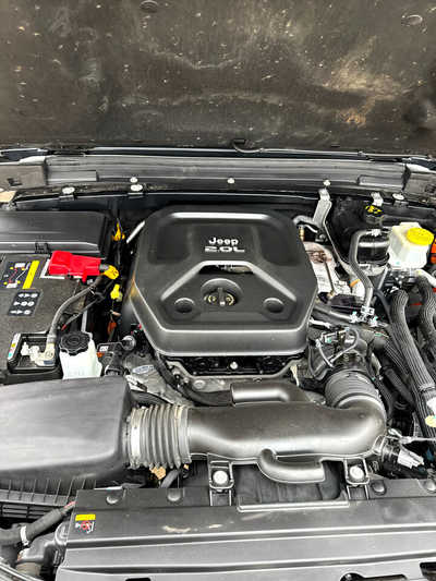 2021 Jeep Wrangler Unlimited, $25900. Photo 12