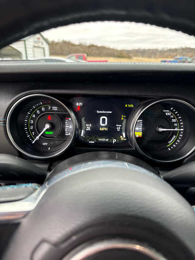 2021 Jeep Wrangler Unlimited, $25900. Photo 3