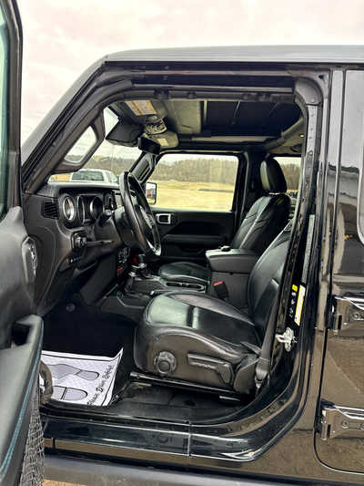 2021 Jeep Wrangler Unlimited, $25900. Photo 6