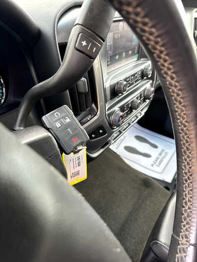 2015 Chevrolet 1500 Crew Cab, $18900. Photo 7