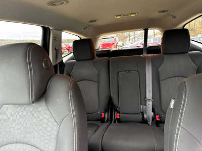 2014 Chevrolet Traverse, $5900. Photo 7