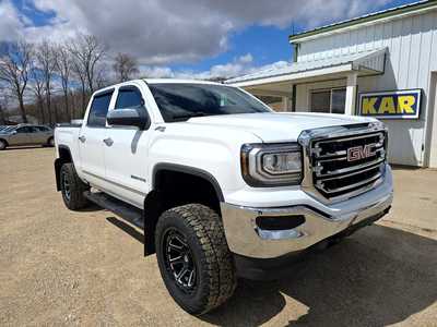 2017 GMC 1500 Crew Cab, $15900. Photo 3