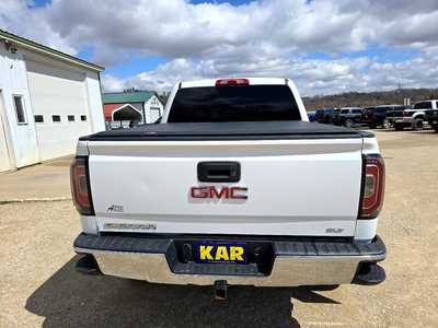 2017 GMC 1500 Crew Cab, $15900. Photo 5