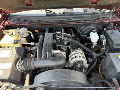2005 Buick Rainier, $4900. Photo 11