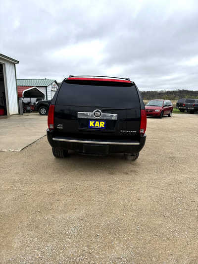 2011 Cadillac Escalade, $10900. Photo 12