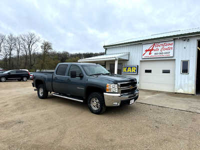 2008 Chevrolet 2500 Crew Cab, $12900. Photo 2